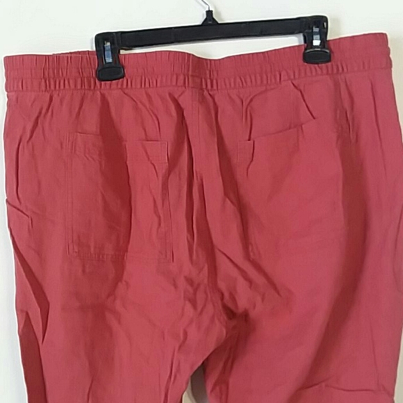 XL Old Navy Red Pants - Picture 6 of 6